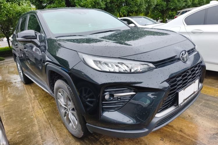 Used Toyota Wildlander 2022 2.0L CVT 4x4 Luxury PLUS Edition Front Right 45 Deg
