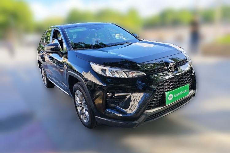Used Toyota Wildlander 2022 2.0L CVT Four-Wheel Drive Luxury Edition Front Right 45 Deg
