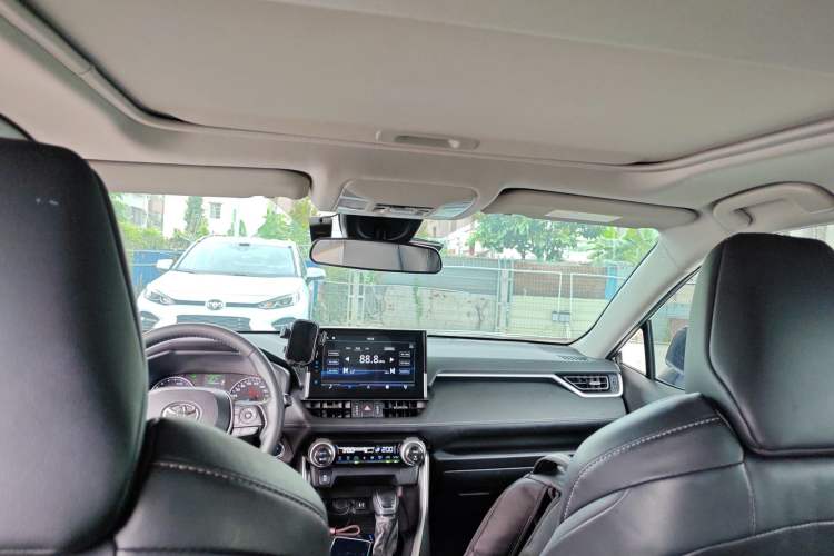 Used Toyota Wildlander 2022 Dual-Engine 2.5L E-CVT Two-Wheel Drive Luxury PLUS Edition Headliner
