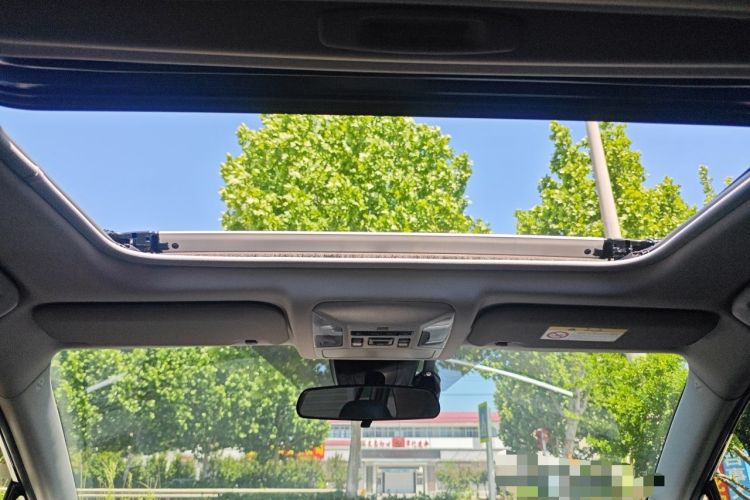 Used Toyota Wildlander 2022 2.0L CVT Two-Wheel Drive Luxury PLUS Edition Headliner