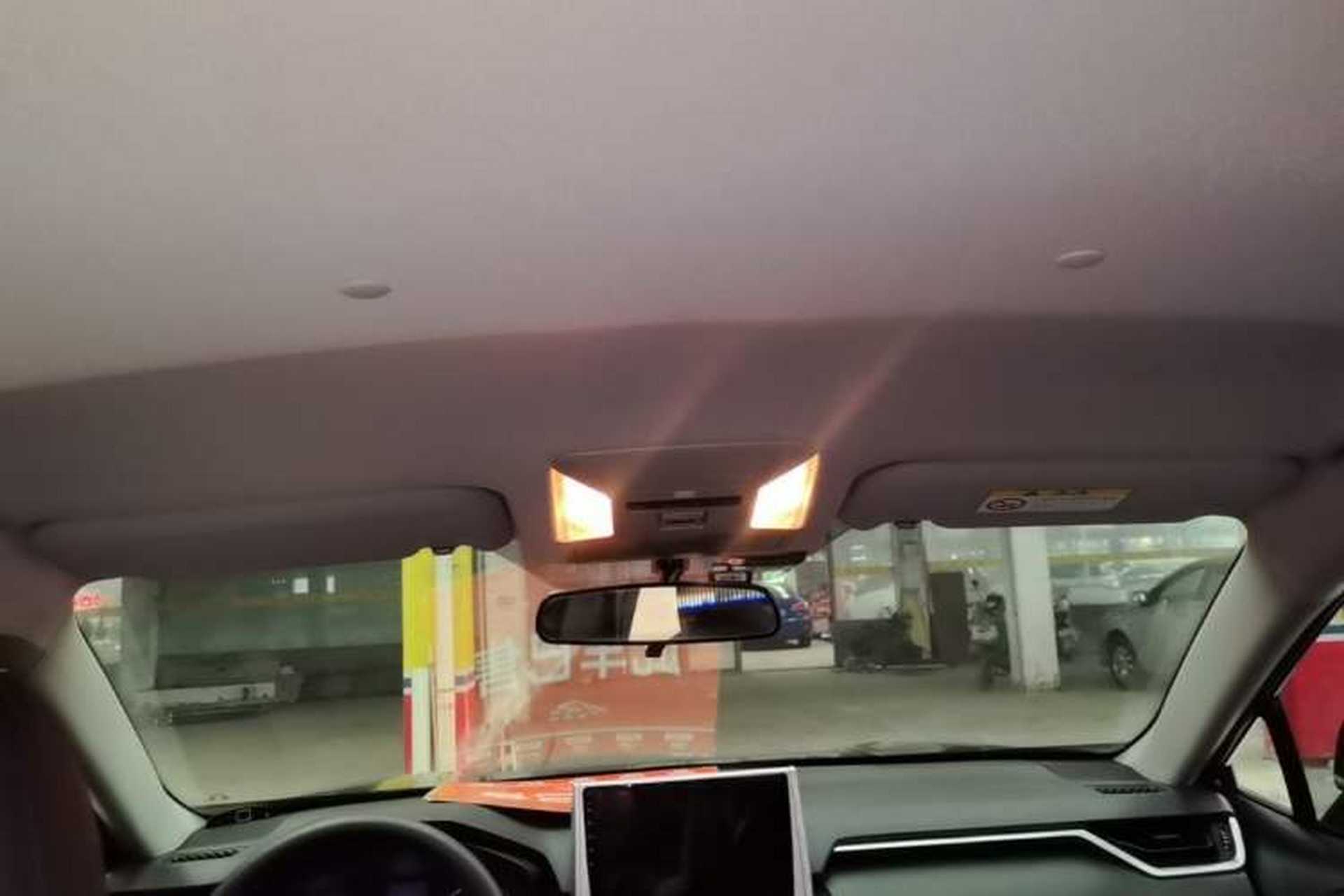 Used Toyota Wildlander 2022 2.0L CVT Two-Wheel Drive Leading Edition Headliner