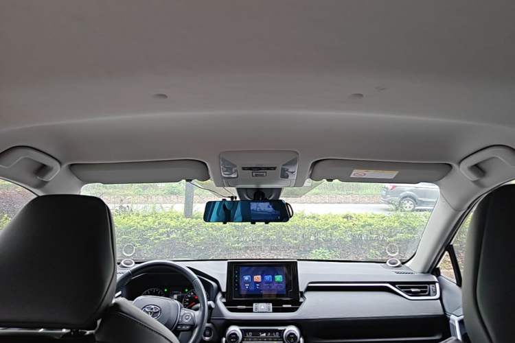 Used Toyota Wildlander 2022 2.0L CVT Two-Wheel Drive Urban Edition Headliner