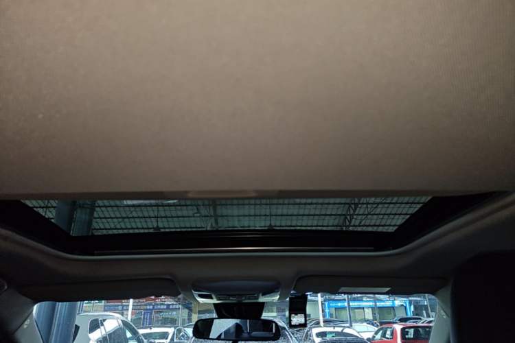 Used Toyota Wildlander 2022 2.0L CVT 4x4 Luxury PLUS Edition Headliner