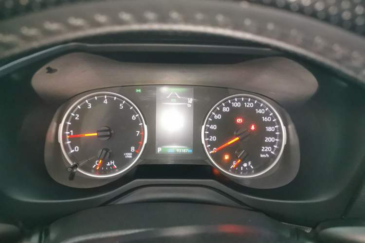 Used Toyota Wildlander 2022 2.0L CVT Two-Wheel Drive Luxury Edition Instrument Cluster