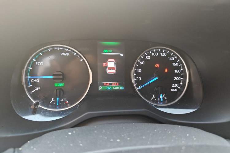 Used Toyota Wildlander 2022 Dual-Engine 2.5L E-CVT Two-Wheel Drive Luxury PLUS Edition Instrument Cluster