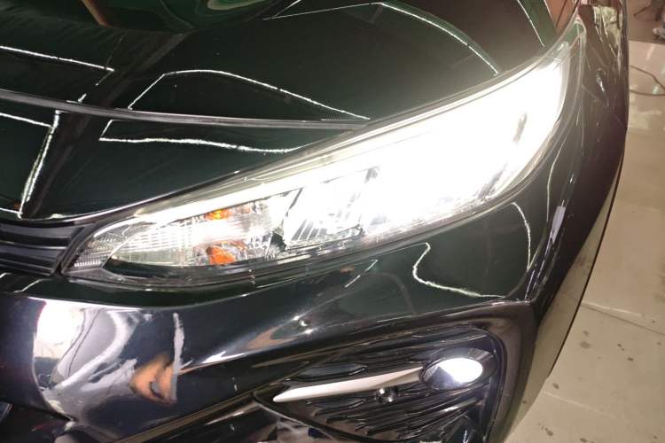Used Toyota Wildlander 2022 2.0L CVT Two-Wheel Drive Luxury PLUS Edition Left Front Headlight