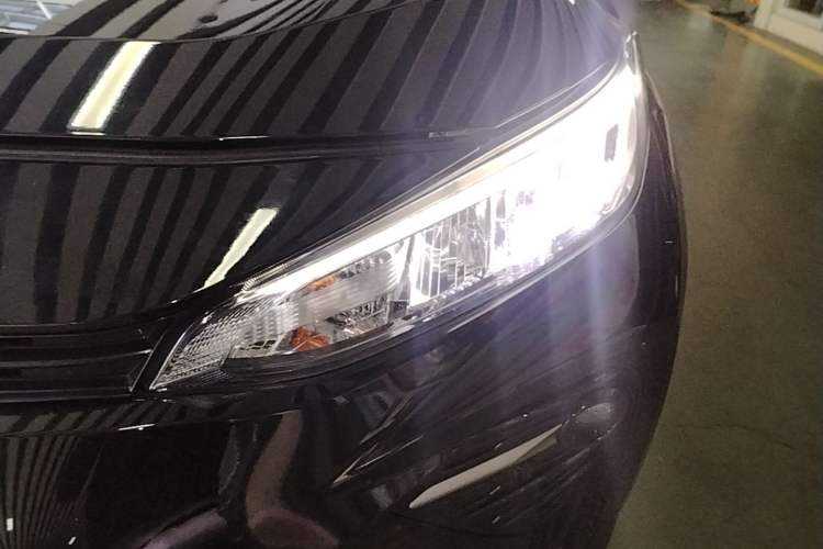 Used Toyota Wildlander 2022 2.0L CVT Two-Wheel Drive Luxury PLUS Edition Left Front Headlight