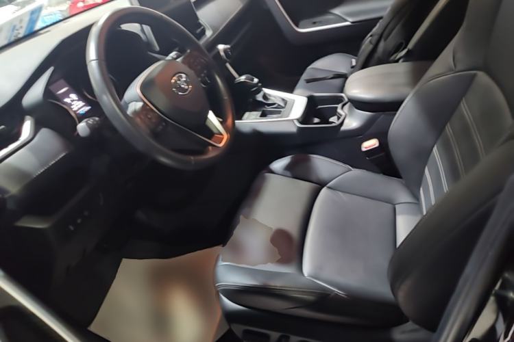 Used Toyota Wildlander 2022 2.0L CVT Two-Wheel Drive Luxury PLUS Edition Left Front Seat
