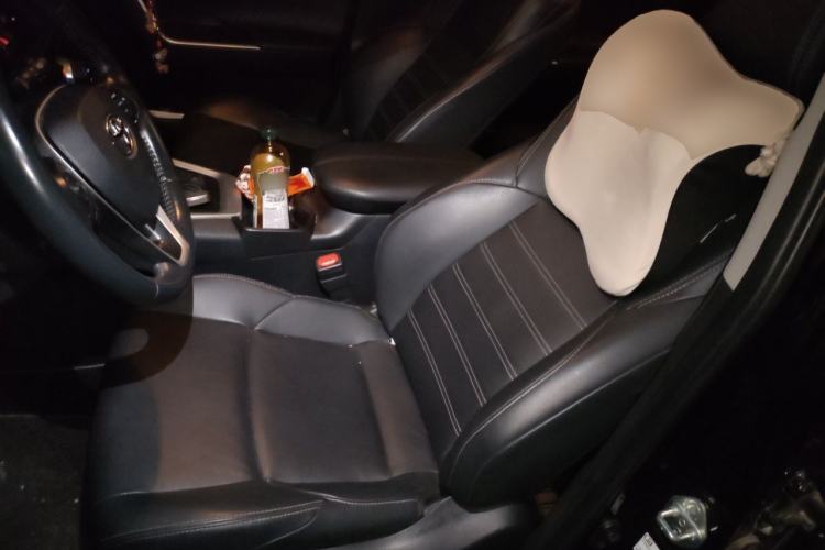 Used Toyota Wildlander 2022 2.0L CVT Two-Wheel Drive Luxury PLUS Edition Left Front Seat