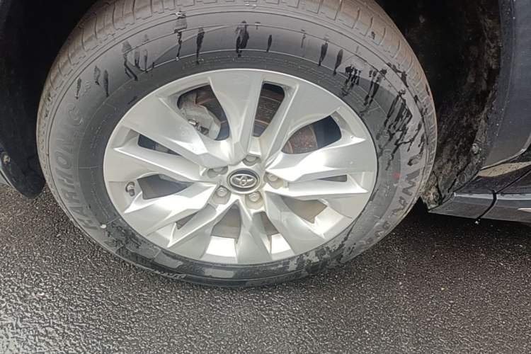 Used Toyota Wildlander 2022 2.0L CVT Two-Wheel Drive Urban Edition Left Front Wheel Hub