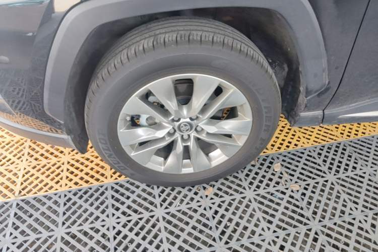 Used Toyota Wildlander 2022 2.0L CVT Two-Wheel Drive Luxury PLUS Edition Left Front Wheel Hub