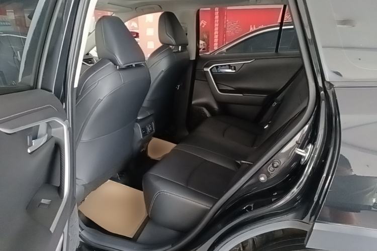 Used Toyota Wildlander 2022 2.0L CVT Two-Wheel Drive Luxury PLUS Edition Left Rear Seat