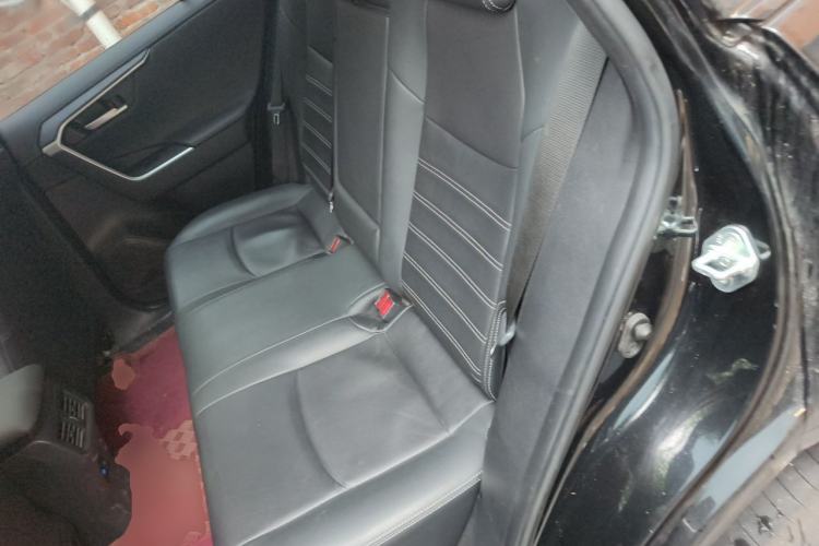 Used Toyota Wildlander 2022 2.0L CVT Two-Wheel Drive Luxury PLUS Edition Left Rear Seat