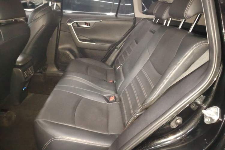 Used Toyota Wildlander 2022 2.0L CVT Two-Wheel Drive Luxury PLUS Edition Left Rear Seat