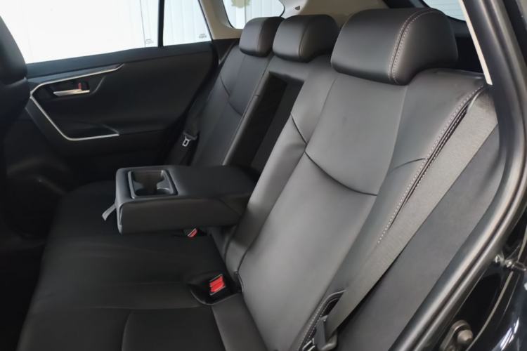 Used Toyota Wildlander 2022 2.0L CVT Two-Wheel Drive Urban Edition Left Rear Seat