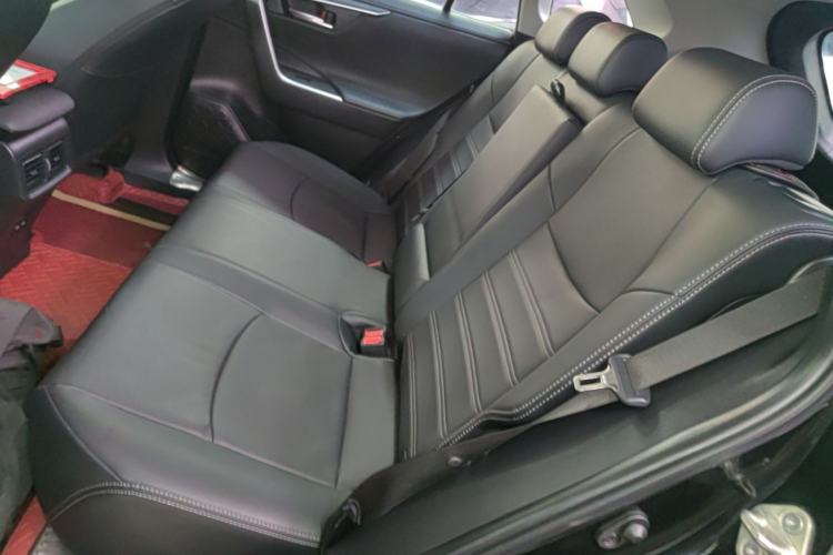 Used Toyota Wildlander 2022 2.0L CVT Two-Wheel Drive Luxury PLUS Edition Left Rear Seat