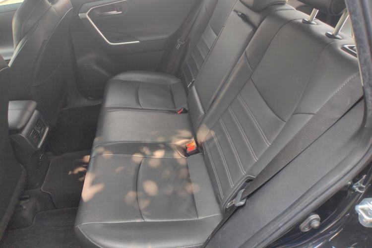 Used Toyota Wildlander 2022 2.0L CVT Two-Wheel Drive Luxury PLUS Edition Left Rear Seat