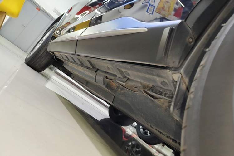 Used Toyota Wildlander 2022 2.0L CVT Two-Wheel Drive Luxury PLUS Edition Left Side Sill