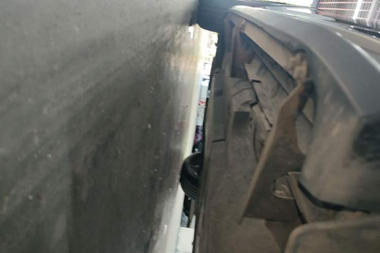 Used Toyota Wildlander 2022 2.0L CVT Two-Wheel Drive Luxury Edition Left Side Sill