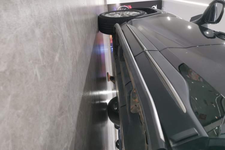 Used Toyota Wildlander 2022 2.0L CVT Two-Wheel Drive Luxury Edition Left Side Sill