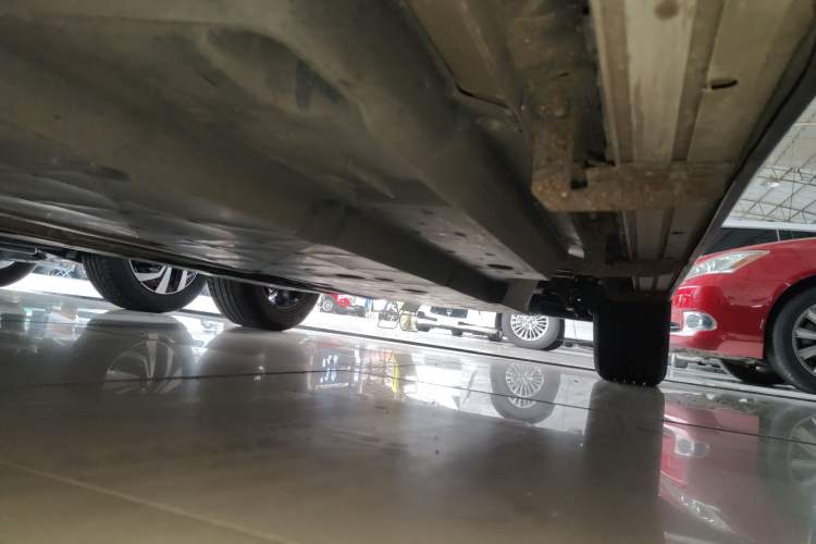Used Toyota Wildlander 2022 2.0L CVT Two-Wheel Drive Luxury PLUS Edition Left Side Sill