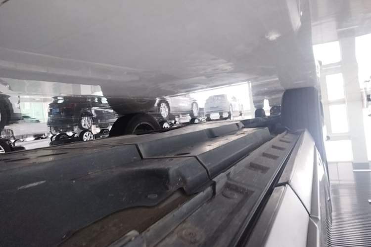 Used Toyota Wildlander 2022 2.0L CVT Two-Wheel Drive Luxury Edition Left Side Sill