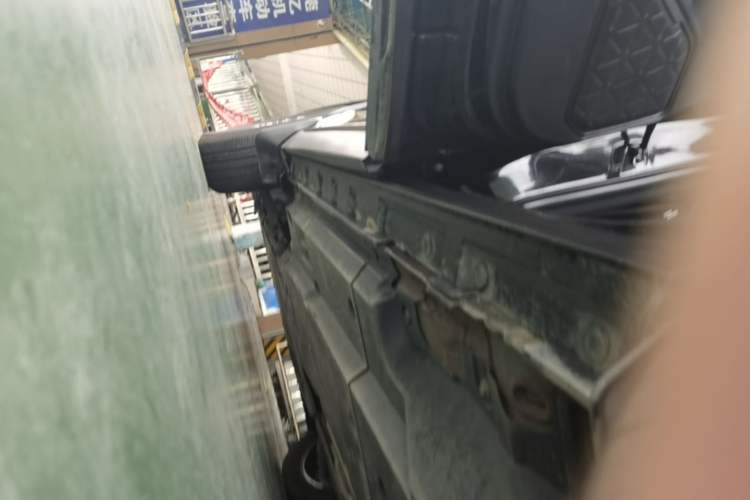 Used Toyota Wildlander 2022 2.0L CVT Two-Wheel Drive Luxury PLUS Edition Left Side Sill