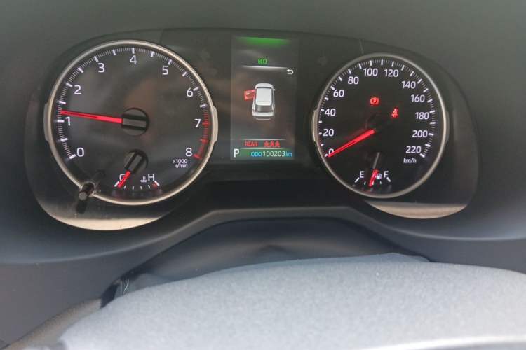 Used Toyota Wildlander 2022 2.0L CVT Two-Wheel Drive Luxury PLUS Edition Odometer Close Up