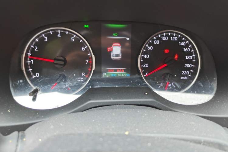 Used Toyota Wildlander 2022 2.0L CVT Two-Wheel Drive Knight Edition Odometer Close Up