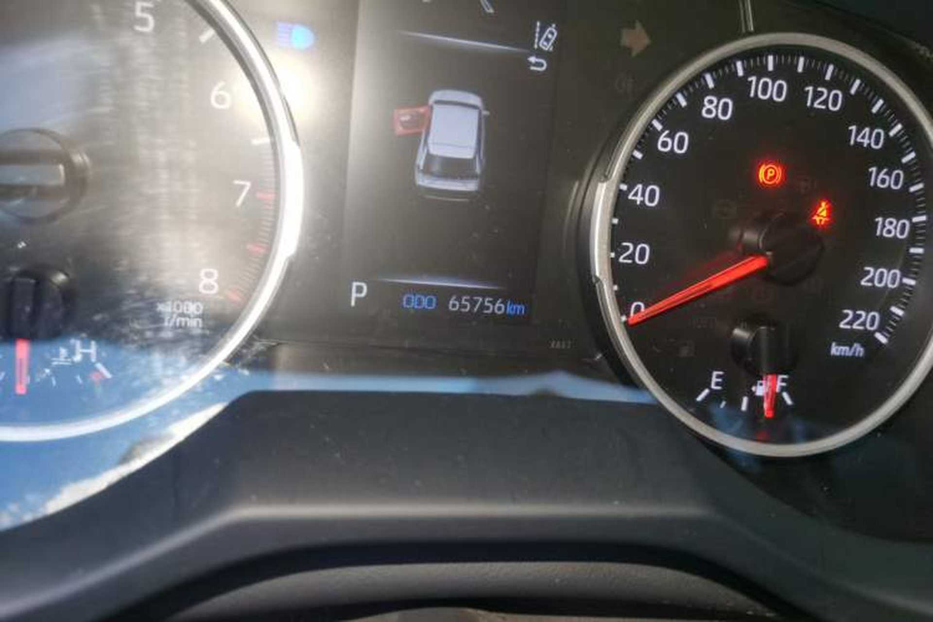 Used Toyota Wildlander 2022 2.0L CVT Two-Wheel Drive Luxury PLUS Edition Odometer Close Up