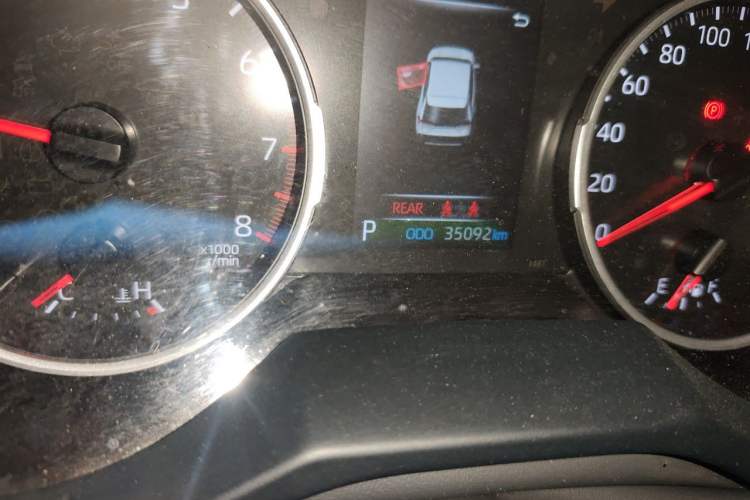 Used Toyota Wildlander 2022 Updated Version 2.0L CVT Two-Wheel Drive Leading Edition Odometer Close Up