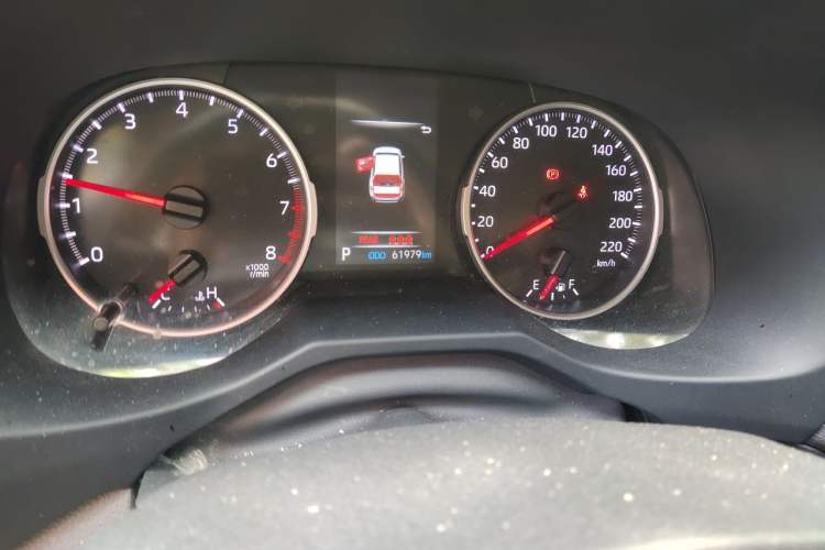 Used Toyota Wildlander 2022 2.0L CVT Two-Wheel Drive Leading Edition Odometer Close Up