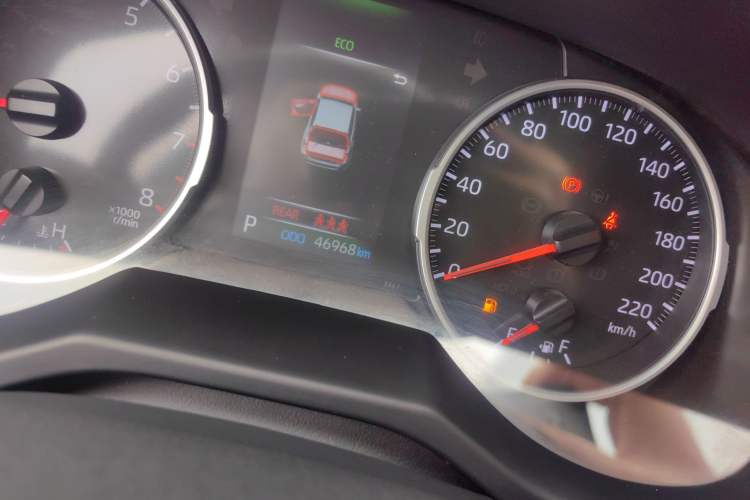 Used Toyota Wildlander 2022 2.0L CVT 4x4 Luxury PLUS Edition Odometer Close Up