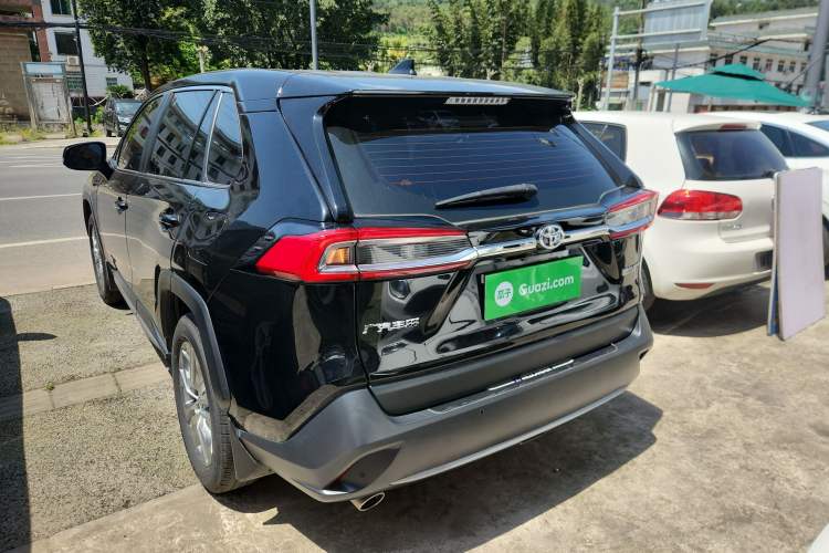 Used Toyota Wildlander 2022 2.0L CVT Two-Wheel Drive Luxury PLUS Edition Rear Left 45 Deg