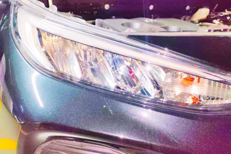 Used Toyota Wildlander 2022 Updated Version 2.0L CVT Two-Wheel Drive Leading Edition Right Front Headlight