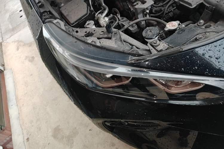 Used Toyota Wildlander 2022 2.0L CVT Two-Wheel Drive Knight Edition Right Front Headlight