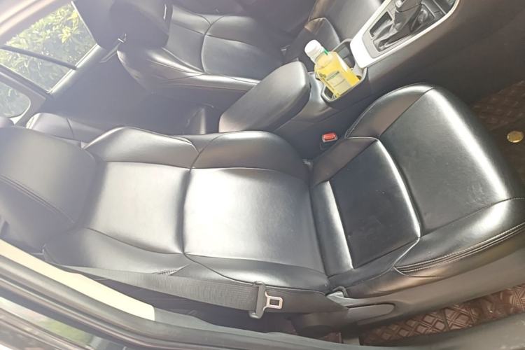 Used Toyota Wildlander 2022 2.0L CVT Two-Wheel Drive Leading Edition Right Front Seat