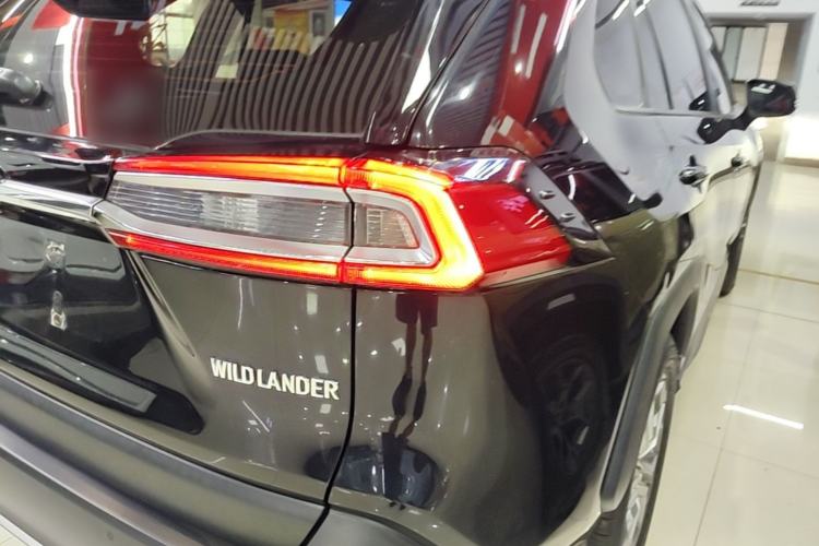 Used Toyota Wildlander 2022 2.0L CVT Two-Wheel Drive Luxury PLUS Edition Right Rear Taillight