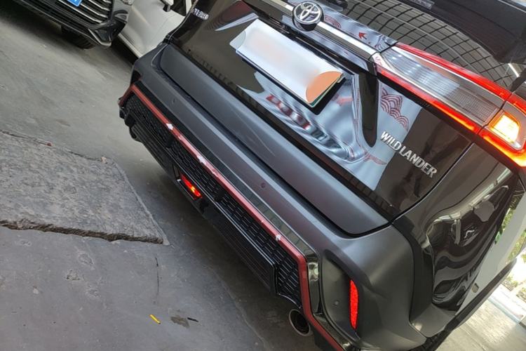 Used Toyota Wildlander 2022 2.0L CVT Two-Wheel Drive Luxury Edition Right Rear Taillight