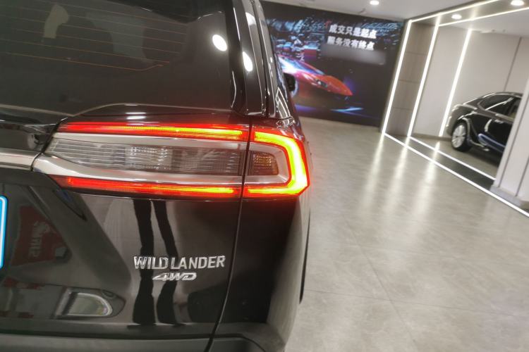 Used Toyota Wildlander 2022 2.0L CVT Two-Wheel Drive Luxury Edition Right Rear Taillight