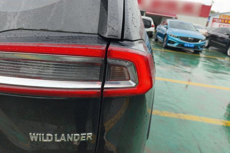 Used Toyota Wildlander 2022 2.0L CVT Two-Wheel Drive Luxury PLUS Edition Right Rear Taillight