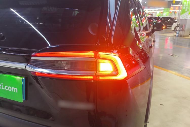Used Toyota Wildlander 2022 2.0L CVT Two-Wheel Drive Luxury PLUS Edition Right Rear Taillight