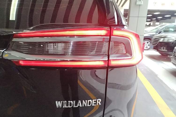 Used Toyota Wildlander 2022 2.0L CVT Two-Wheel Drive Luxury PLUS Edition Right Rear Taillight