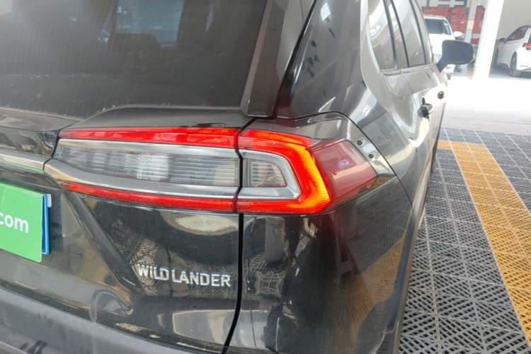 Used Toyota Wildlander 2022 2.0L CVT Two-Wheel Drive Luxury PLUS Edition Right Rear Taillight