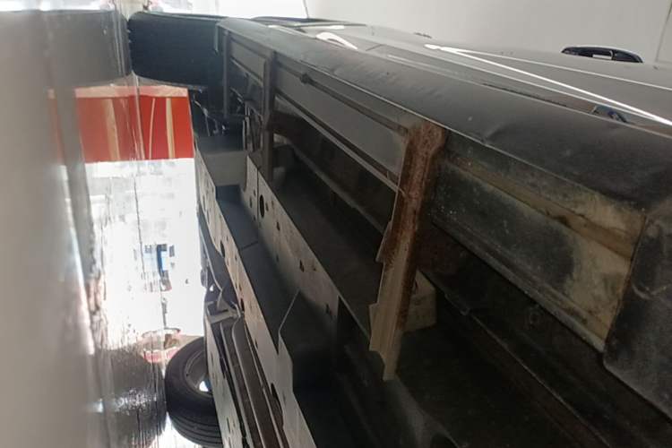 Used Toyota Wildlander 2022 2.0L CVT Two-Wheel Drive Luxury PLUS Edition Right Side Sill