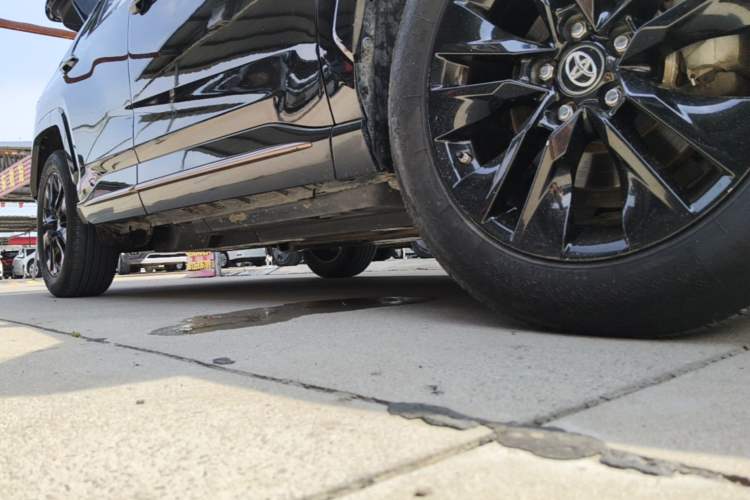 Used Toyota Wildlander 2022 2.0L CVT Two-Wheel Drive Knight Edition Right Side Sill