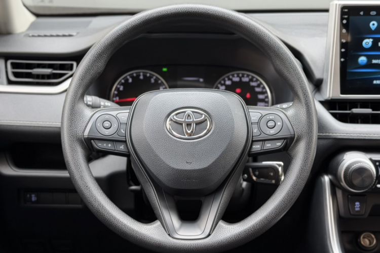 Used Toyota Wildlander 2022 2.0L CVT Two-Wheel Drive Leading Edition Steering Wheel