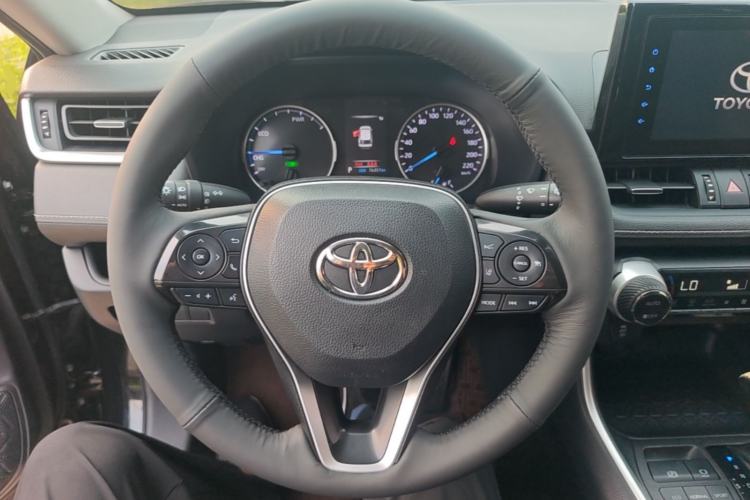 Used Toyota Wildlander 2022 Dual-Engine 2.5L E-CVT Two-Wheel Drive Urban Edition Steering Wheel