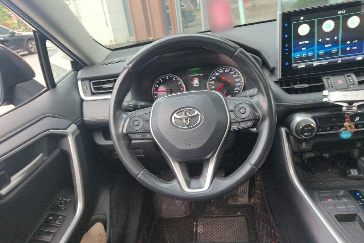 Used Toyota Wildlander 2022 2.0L CVT Two-Wheel Drive Luxury PLUS Edition Steering Wheel