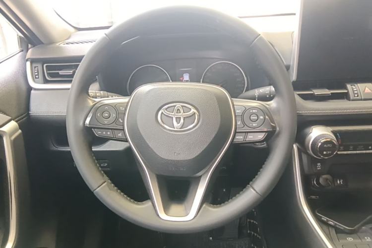 Used Toyota Wildlander 2022 2.0L CVT Two-Wheel Drive Luxury Edition Steering Wheel